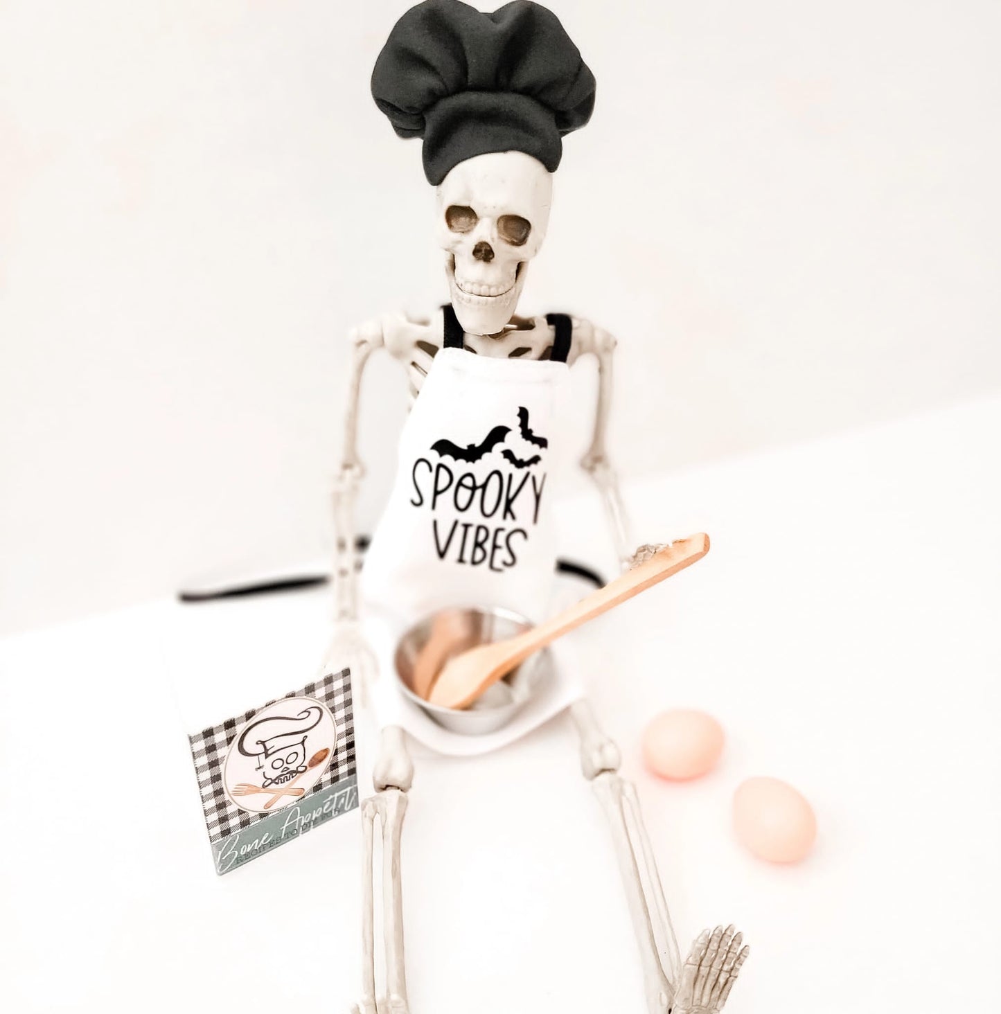 The Creaky Sneaky Skeleton - Original 13 Day Kit