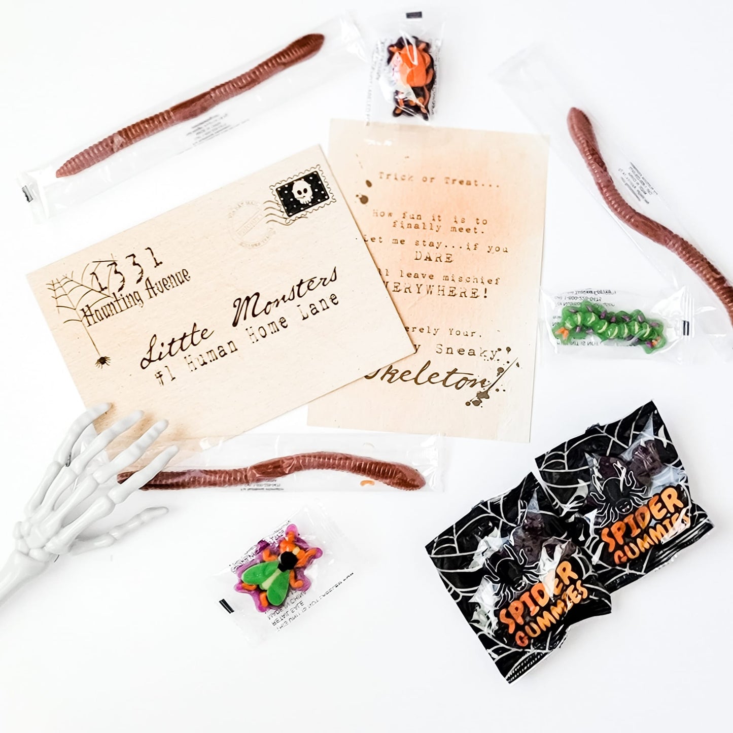 The Creaky Sneaky Skeleton - Original 13 Day Kit